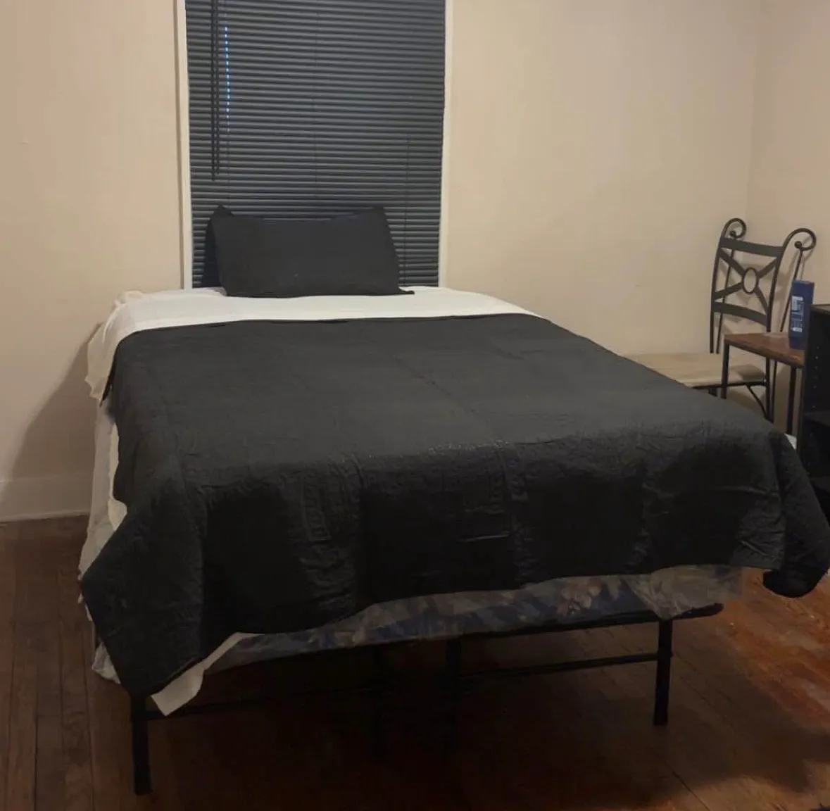 4 bed, $650 — Photo 2