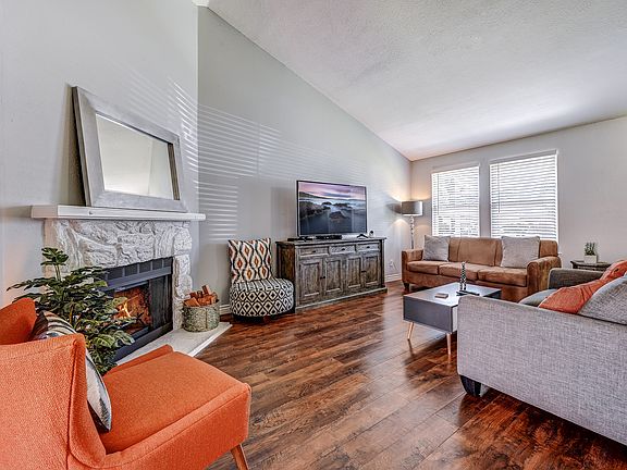 4th image of 3714 50th Ave NE