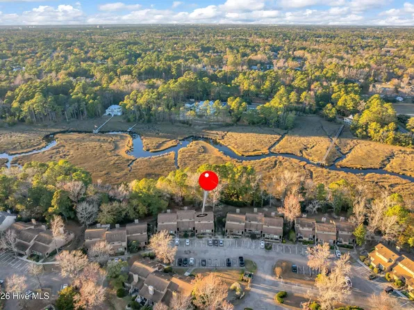 207 Saint Luke Court, Wilmington, NC 28409