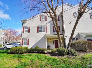 241 Riverwalk Way, Clifton, NJ 07014