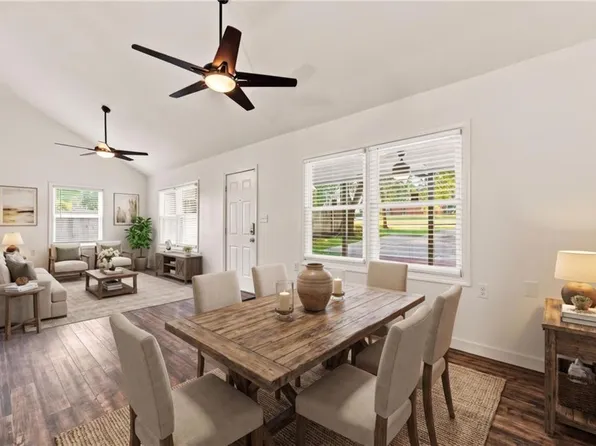 5529 Outlook St, Mission, KS 66202