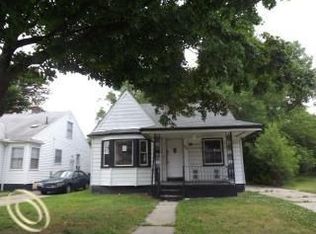 8490 Rosemont Ave, Detroit, MI 48228