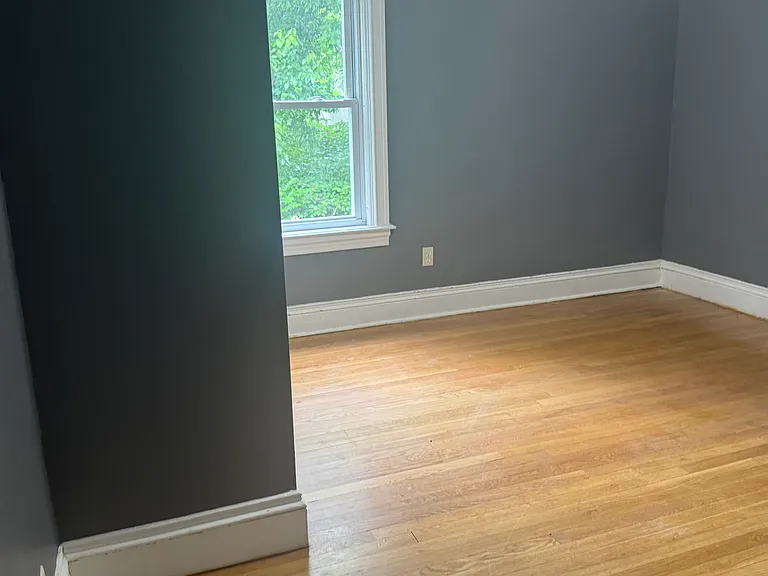15 Roblen Dr #1 — Photo 6