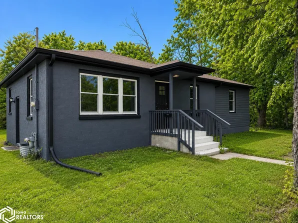 202 Curran St, Burlington, IA 52601