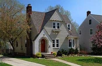 1st image of 1745 Wright Ave