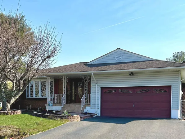 7 Scobey Ln, Hamilton, NJ 08610