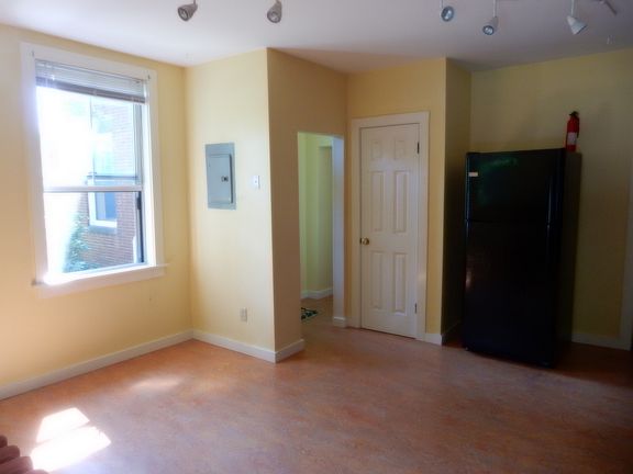 Entrance into Kitchen