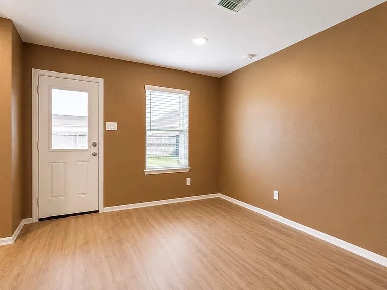 269 Bennett Loop — Photo 7