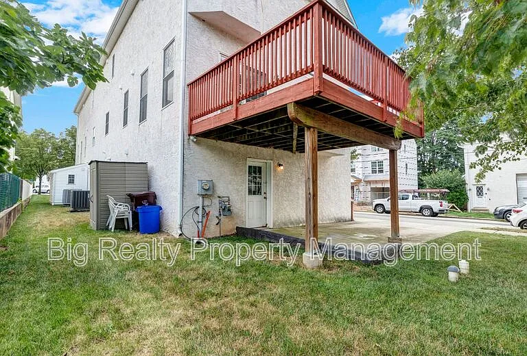 364 Prospect St — Photo 7