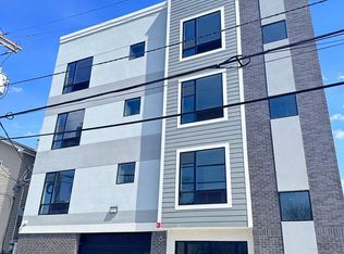 63 Auburn St FLOOR 1, Paterson, NJ 07501
