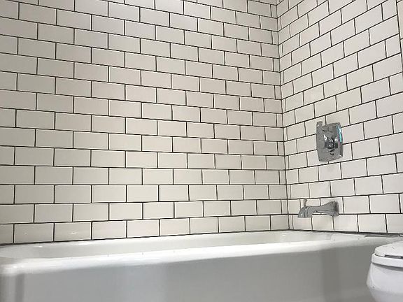 5th image of 10160 W 93rd Ave