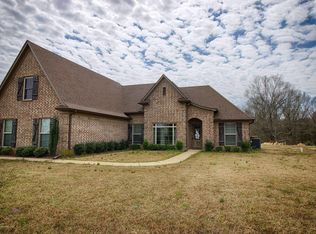 112 Luke Ln, Coldwater, MS 38618