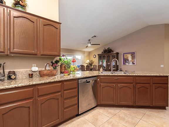 3rd image of 15291 W Amelia Dr