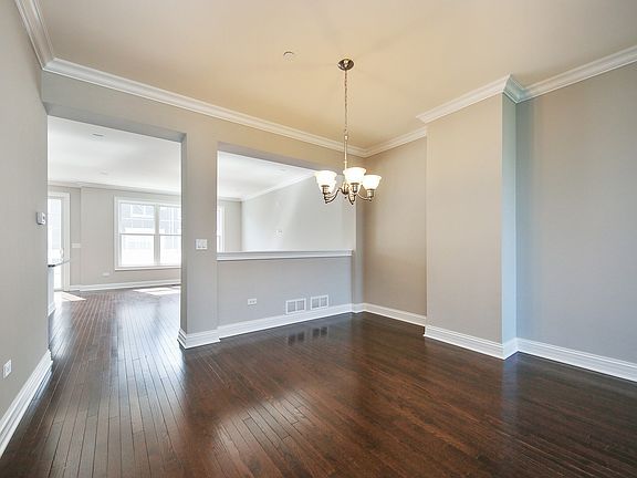 4th image of 110 Kennedy Ln #203