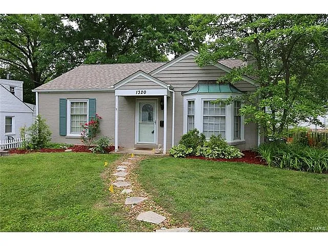 1320 Wexford Ave photo 1
