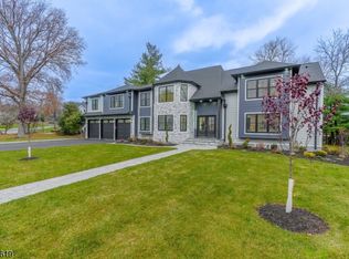 547 Highland Ave, Ridgewood, NJ 07450