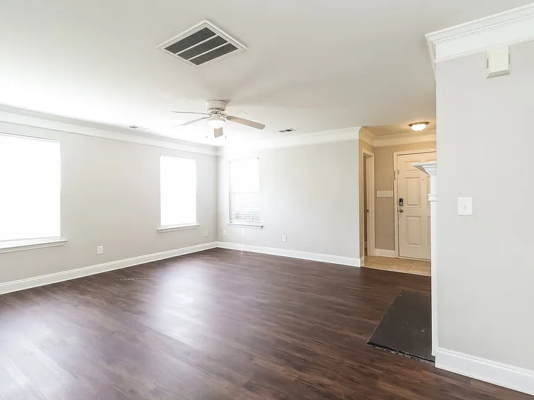 4500 Red Hook Rd — Photo 5