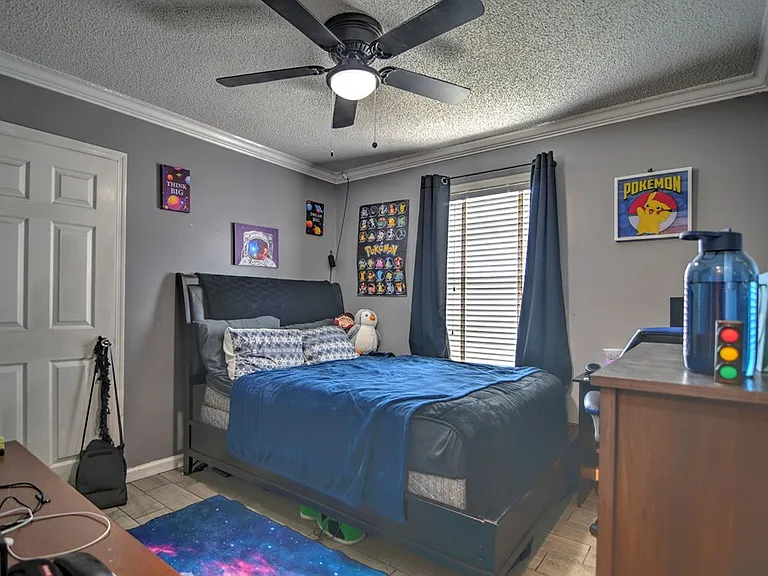4120 Clay Dr — Photo 20