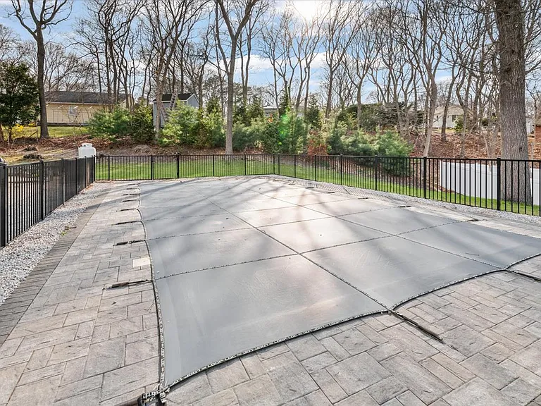 35 Washington Heights Ave — Photo 18