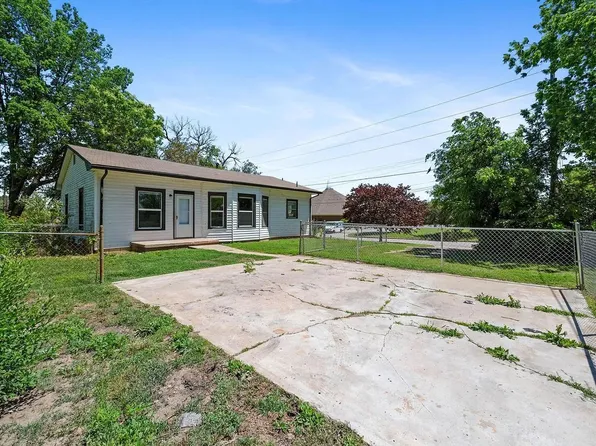 2908 W 9th St N, Wichita, KS 67203