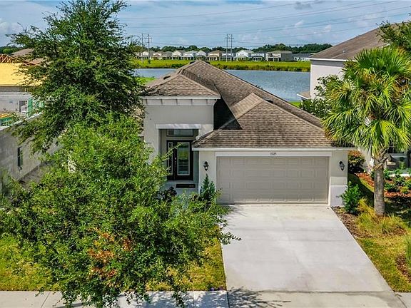 2nd image of 7225 Nightshade Dr