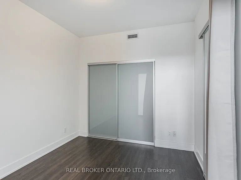 180 Enterprise Blvd #610 — Photo 14