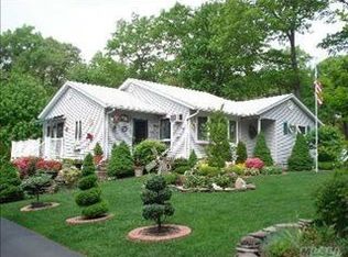 223 Maple Rd, Wading River, NY 11792