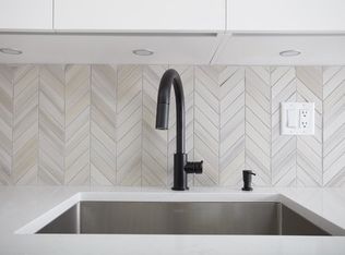 8 Winthrop St #212, Boston, MA 02128