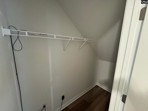 4th image of 417 Eclipse Ln