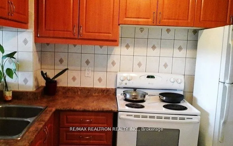 2 bed, $2,600 — Photo 3