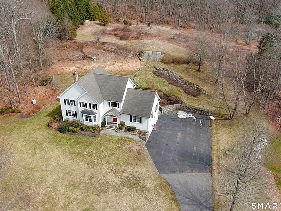 4th image of 98 Hopewell Woods Road