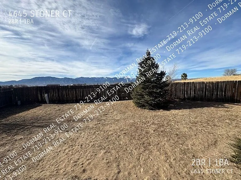 4645 Stoner Ct — Photo 15