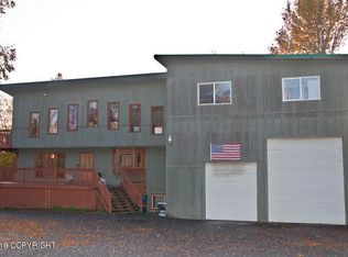 6902 Carline Pl, Anchorage, AK 99502