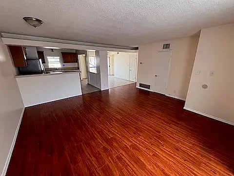 Floor plan 411