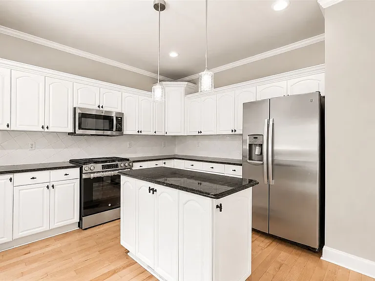 3011 McKee Rd — Photo 11