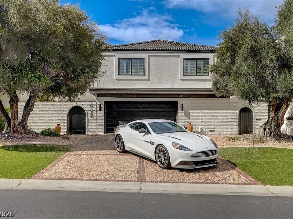 1st image of 828 Vegas Valley Dr
