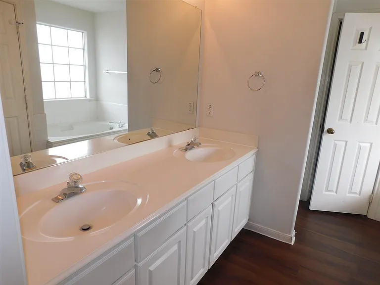 2710 Grants Lake Blvd #K1 — Photo 11
