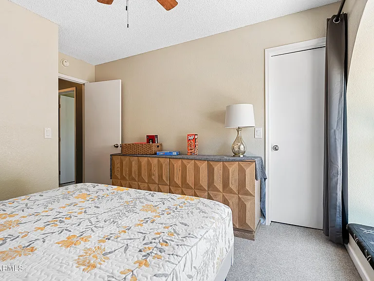 3658 W Cindy St — Photo 21