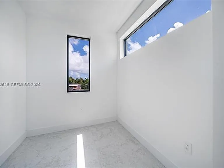 2937 SW 21st St #Townhouse 1 — Photo 27