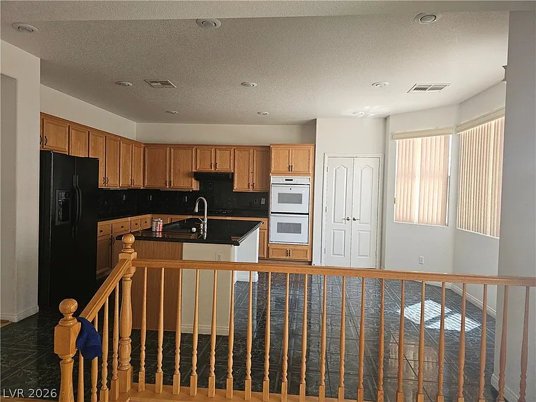 8075 Lapis Harbor Ave — Photo 6