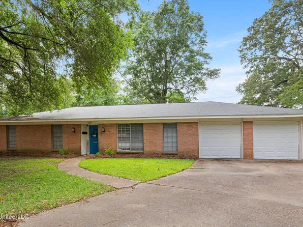 165 Beechcrest Dr, Jackson, MS 39211