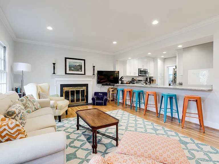 300 N Ridge Rd #34 — Photo 6