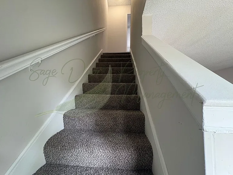 11513 Richmond Ave — Photo 8