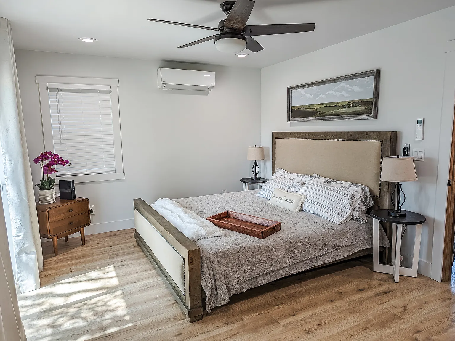 3 bed, 1100 sqft, $2,800 — Photo 1