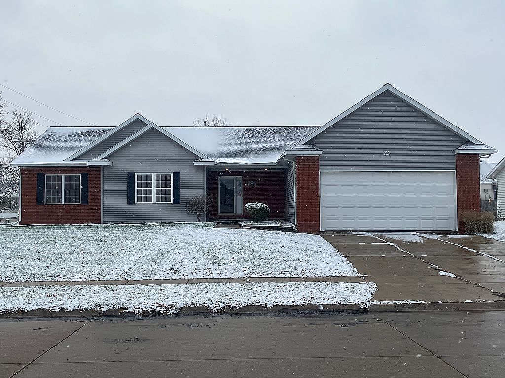 403 Michelle Ln, Walcott, IA 52773 Zillow