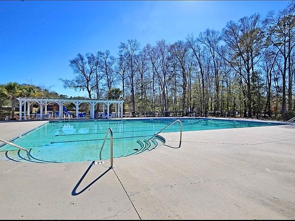 2nd image of 5220 Stonewall Dr