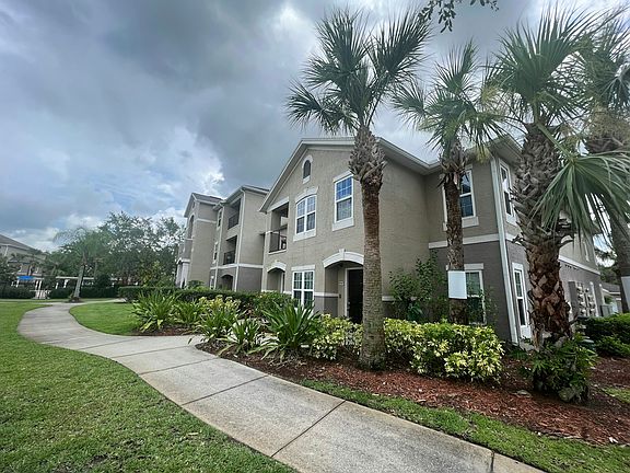 5th image of 6542 Swissco Dr APT 822