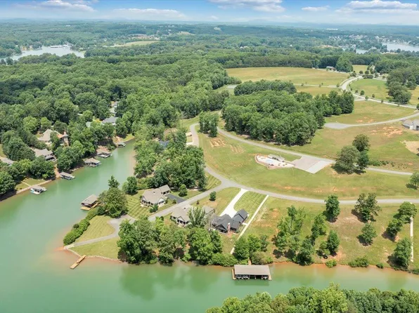 LOT 28 Farm Dr, Moneta, VA 24121