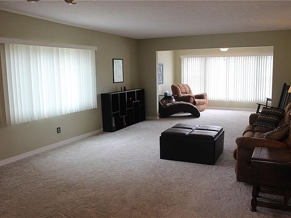 4th image of 2293 Swedish Dr APT 43