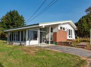 48 Ridge Rd, Waterville, ME 04901